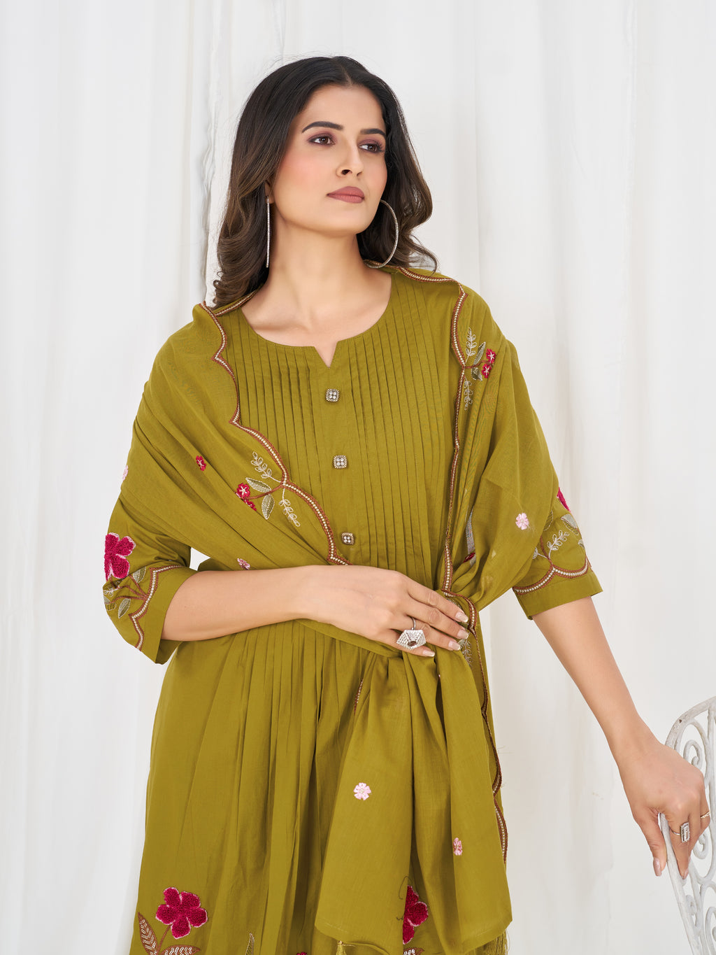 ✨🌸 *DIVA-159 Anarkali Kurti Set* 🌸✨ Step into timeless elegance with this beautifully crafted Anarkali Kurti Set, designed for festive celebrations, weddings, parties & special occasions. 💖
