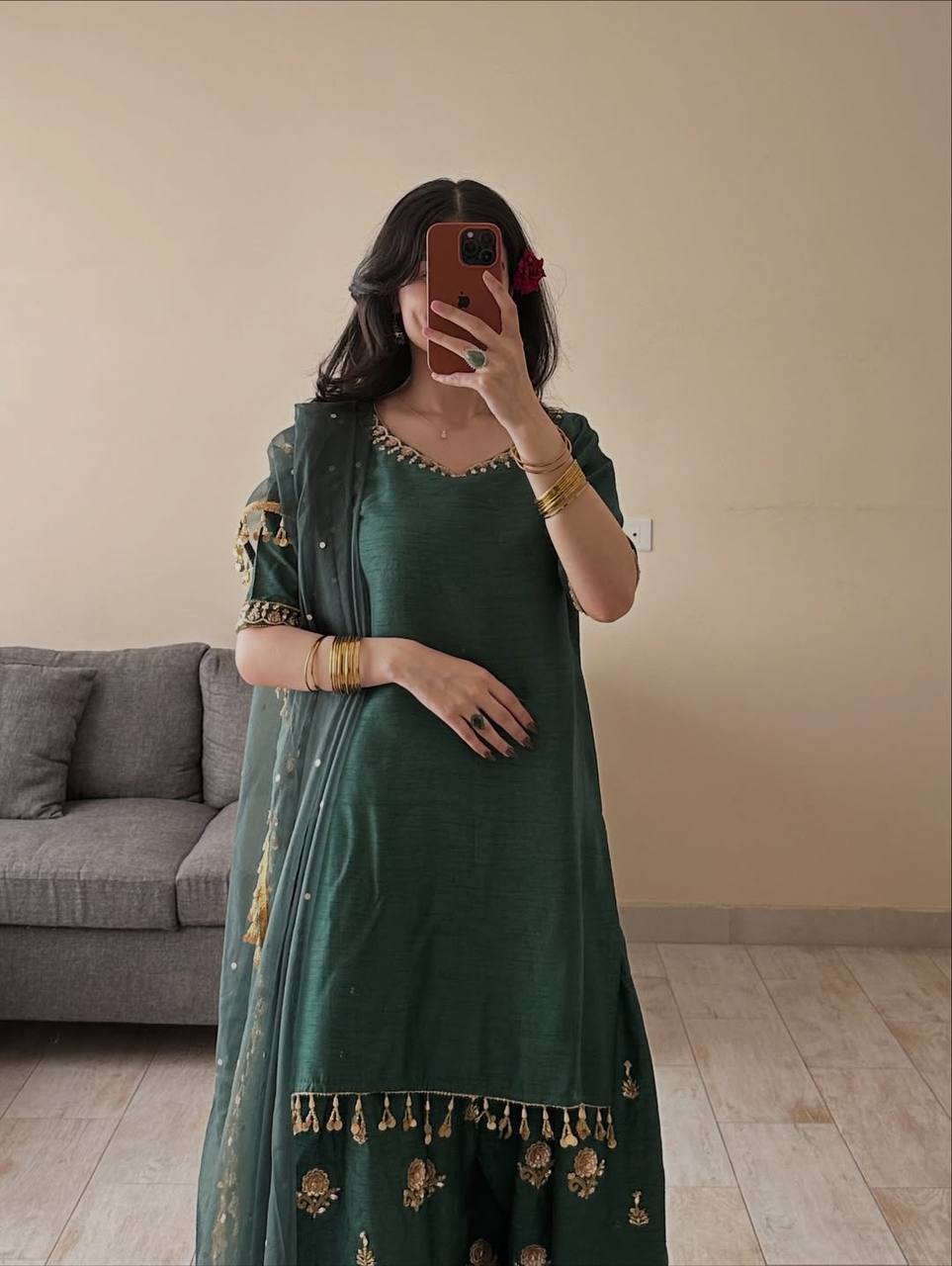 👗*Launching New Đěsigner Party Wear Look top with Farshi Salwar*👗 *(MF-535)*