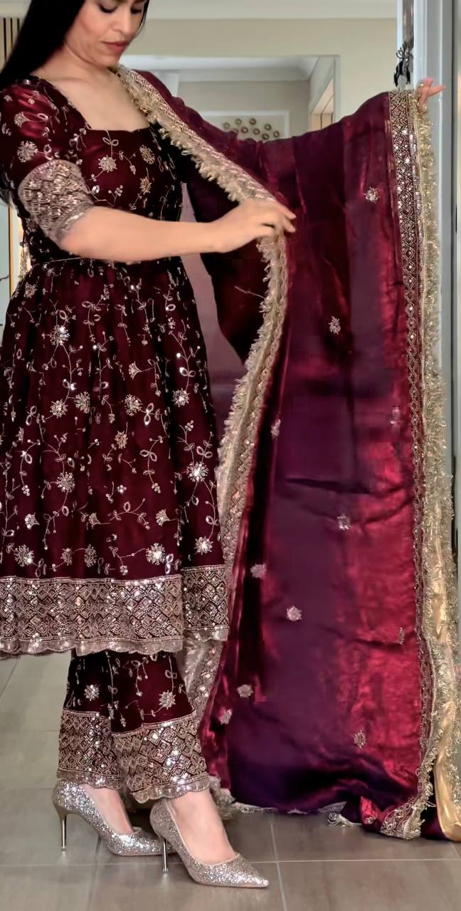 *(MF-507)*❤️💥*Launching New Designer Party Wear Look Top Gown ,Pant and Dupatta*👌❤️