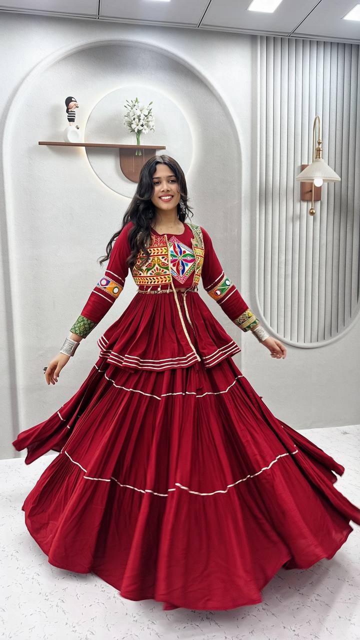 Ram - 120 *🥢💃🏿👗💌Femora is Launching Navratri Special Gamathi Work Lehenga choli🥢👗💌💃🏿*