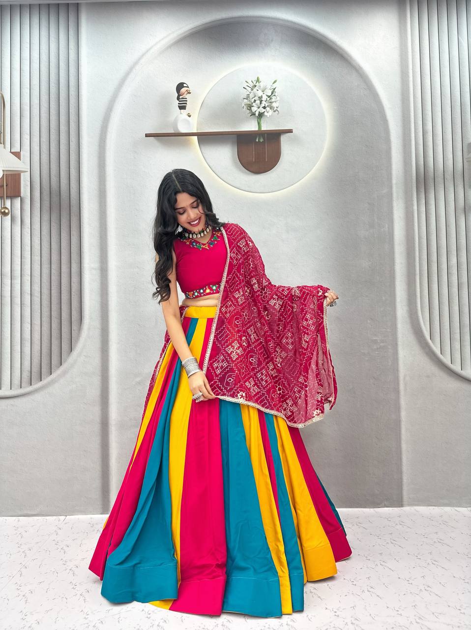 *Ram-183*🥢💃🏿👗💌Femora is Launching Navratri Special Lehenga choli with vintage duptto 🥢👗💌💃🏿
