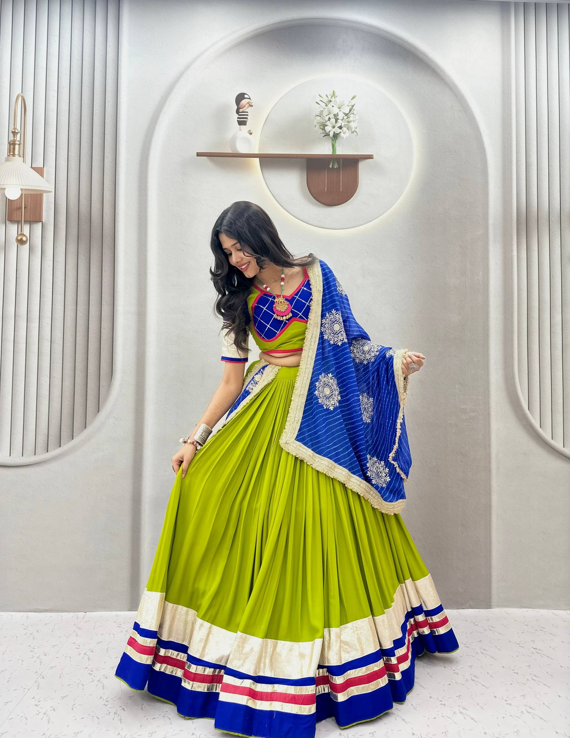 *Ram - 182*🥢💃🏿👗💌Femora is Launching Navratri Special Lehenga choli with vintage duptto 🥢👗💌💃🏿