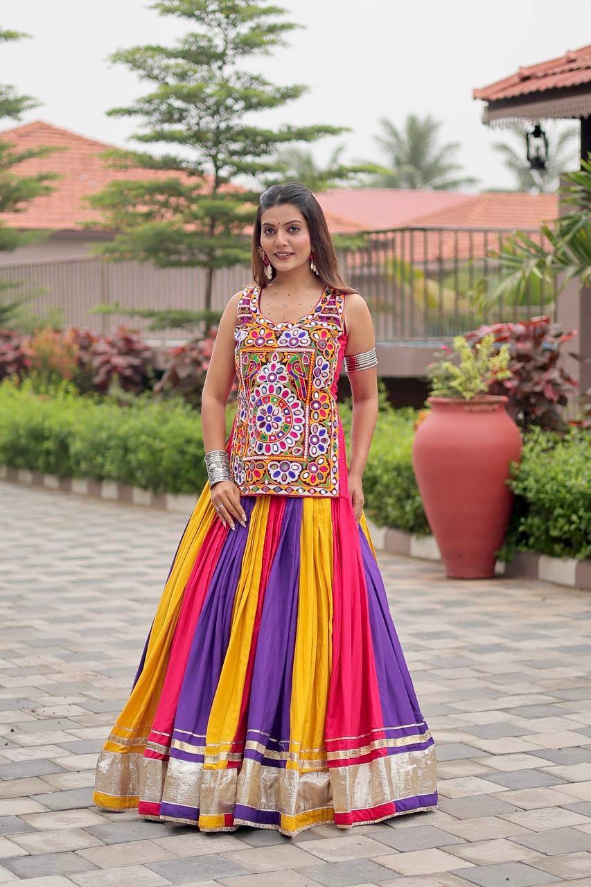 *Ram -115*🥢💃🏿👗💌Femora is Launching Navratri Special Gamathi Work Lehenga choli🥢👗💌💃🏿