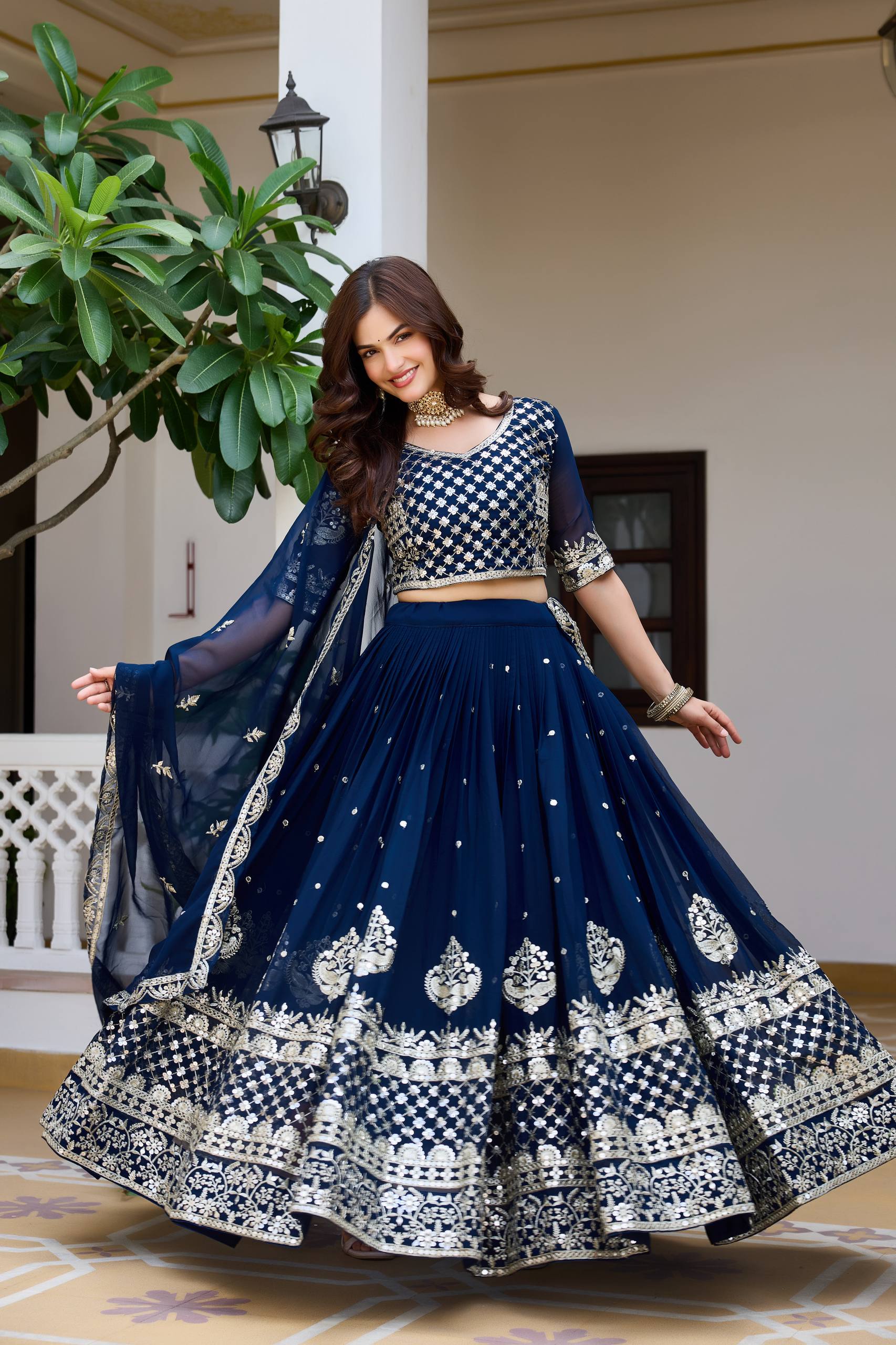 *Ram-179*👗💌Shree Ram Creation is New Launching Wedding Lehenga Choli👗💌