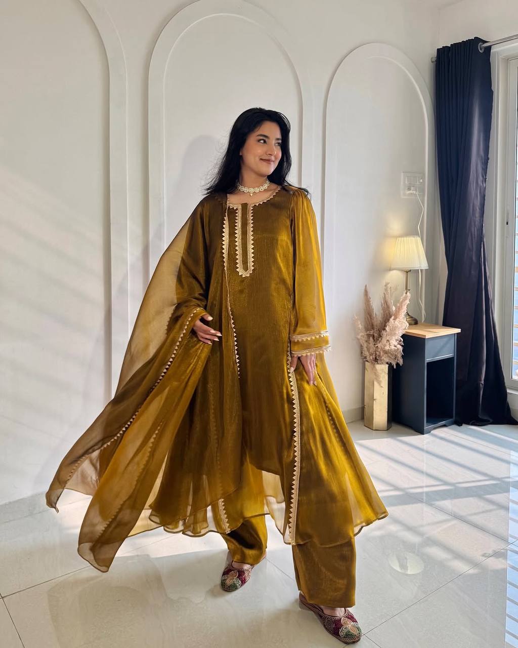 *(MC-2046)*💥*Launching New Designer Party Wear Look Gown Anarkali Style Pant  Plazzo and Dupatta*👌❤️