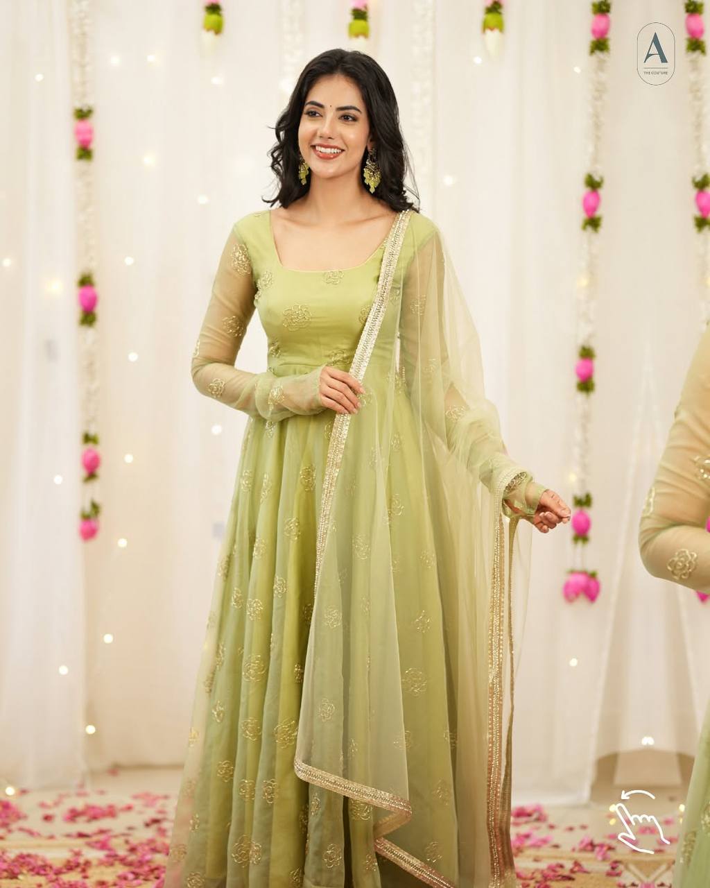 *(MC-2027)* - *New Anarkali Suit*  💕*Presenting New  Đěsigner Anarkali Suit In New Fancy Style*👌💕