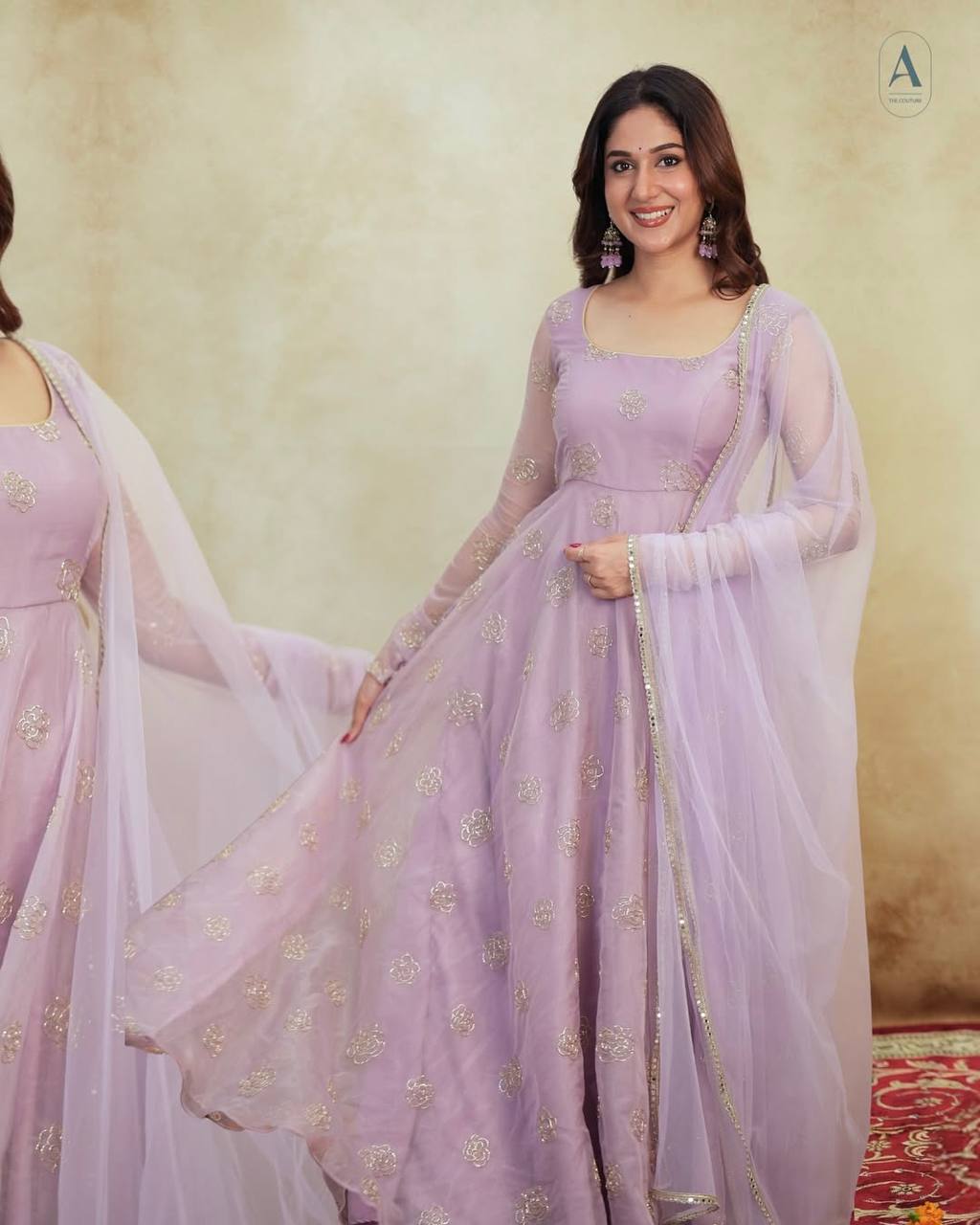 *(MC-2027)* - *New Anarkali Suit*  💕*Presenting New  Đěsigner Anarkali Suit In New Fancy Style*👌💕