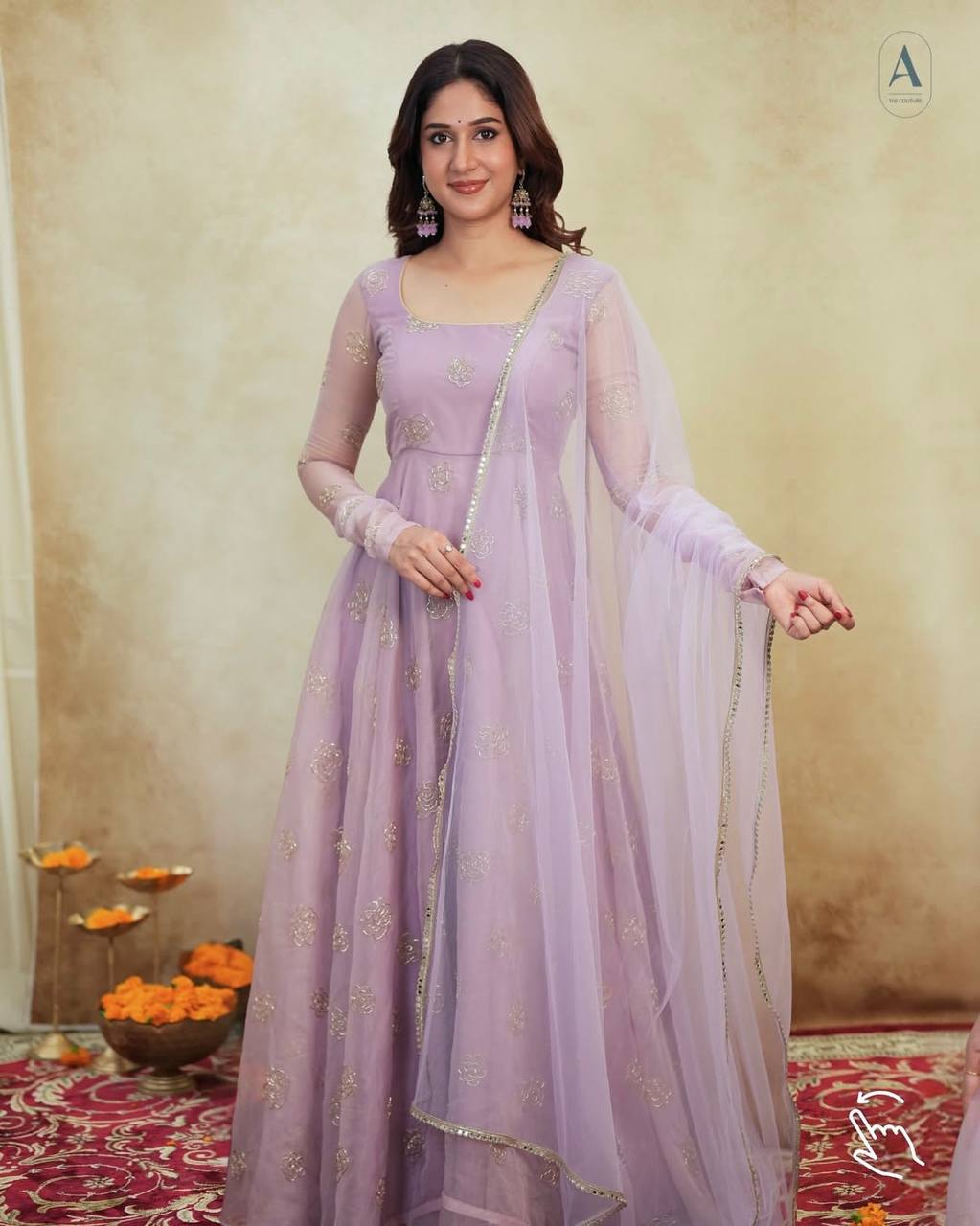 *(MC-2027)* - *New Anarkali Suit*  💕*Presenting New  Đěsigner Anarkali Suit In New Fancy Style*👌💕