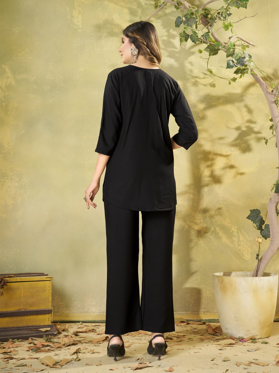 *DIVA-161* *Femora Presenting Co-Ords Set (Stitched)*