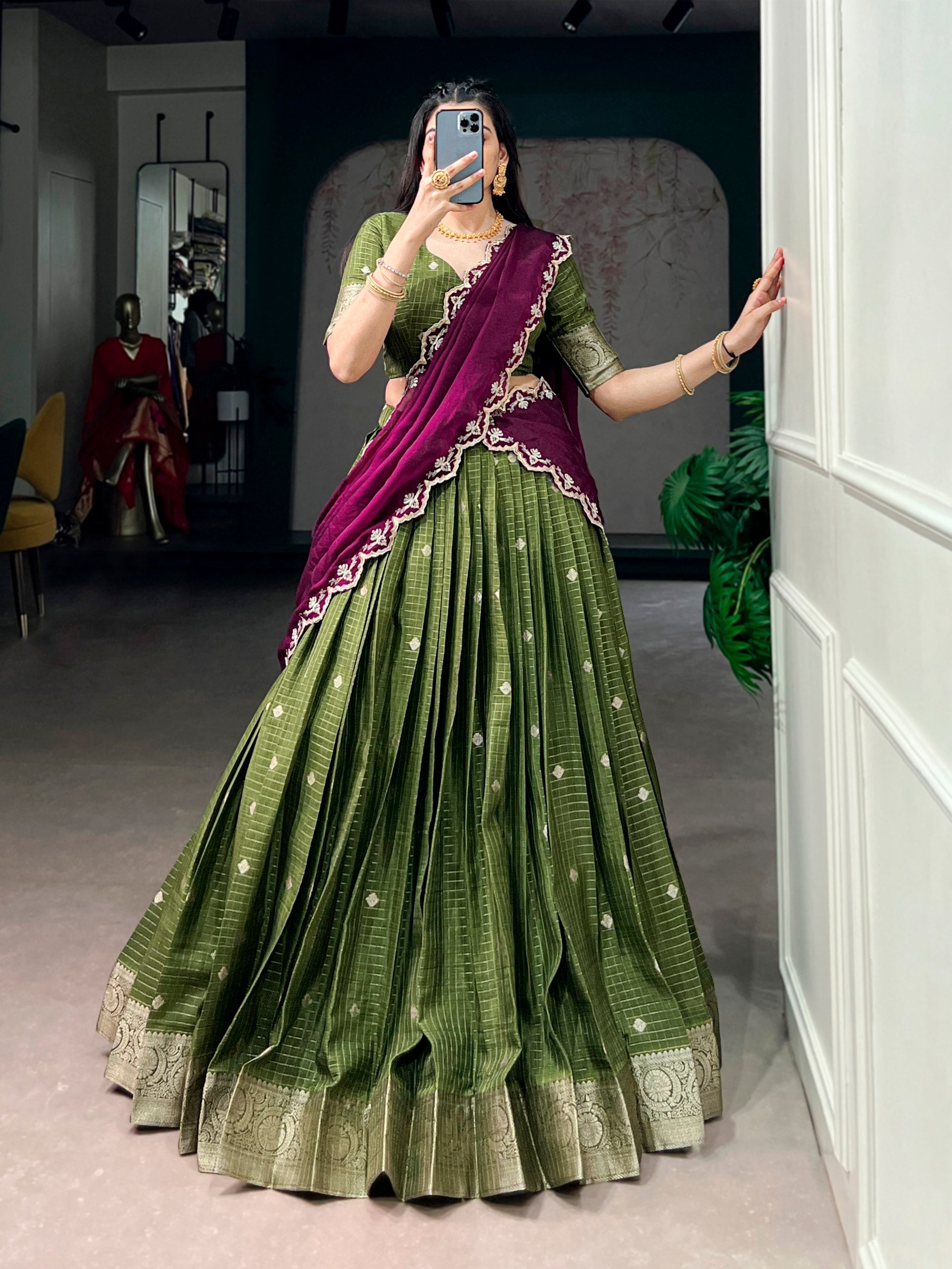 *LNB2037 - SHREEVANI-01*Langa Davani Collection🍃