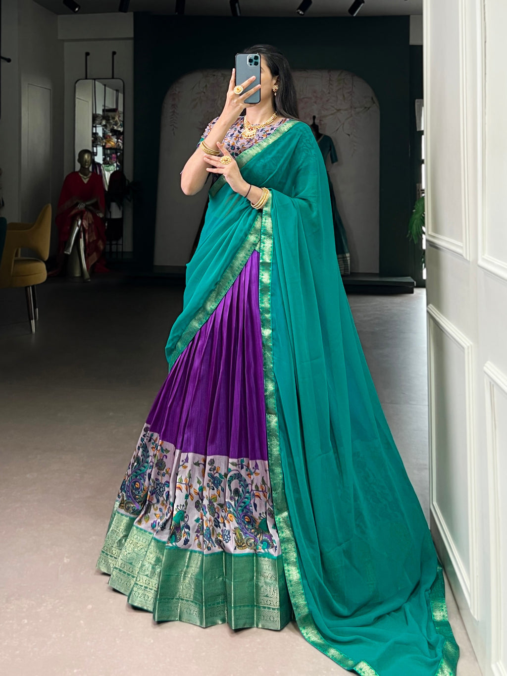 *LNB1244 : KRISHIKA*🌷Lehenga Choli🌷   A symphony of bold colors and exquisite craftsmanship — designed to make your festive moments unforgettable 🪞