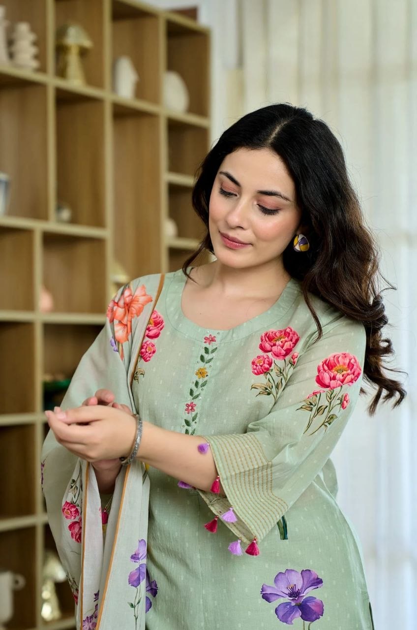 *🍁 *DESIGN CODE* :- GB2113*🍁New Arrival Fastive Anarkali kurti set cotton collection🍁*