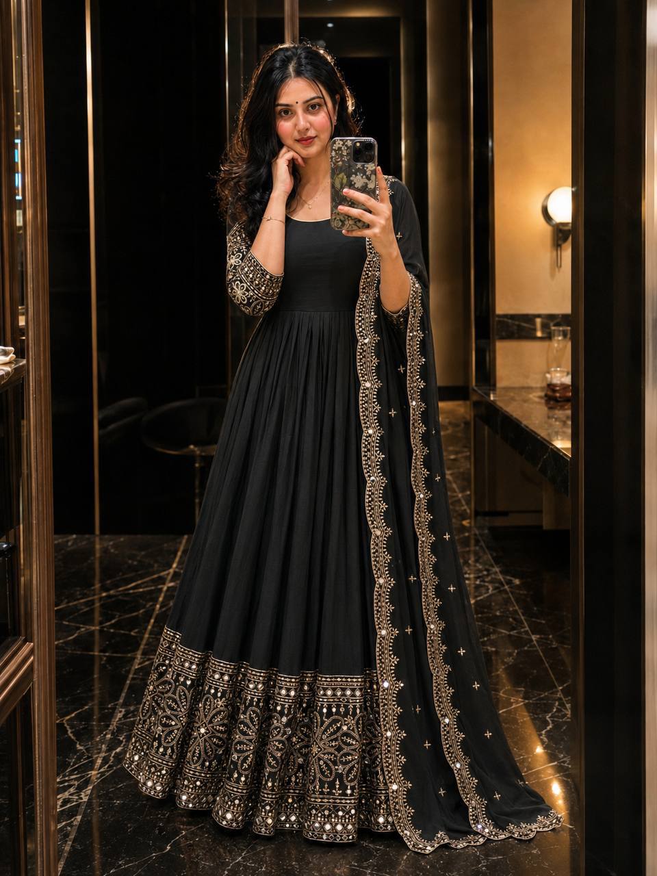 *PS-: 801*🪭*FEMORA Is Launching New Design Trending Cinon Silk*Gwon&Pent&dupatta* Reddy To Wear Look&Designe