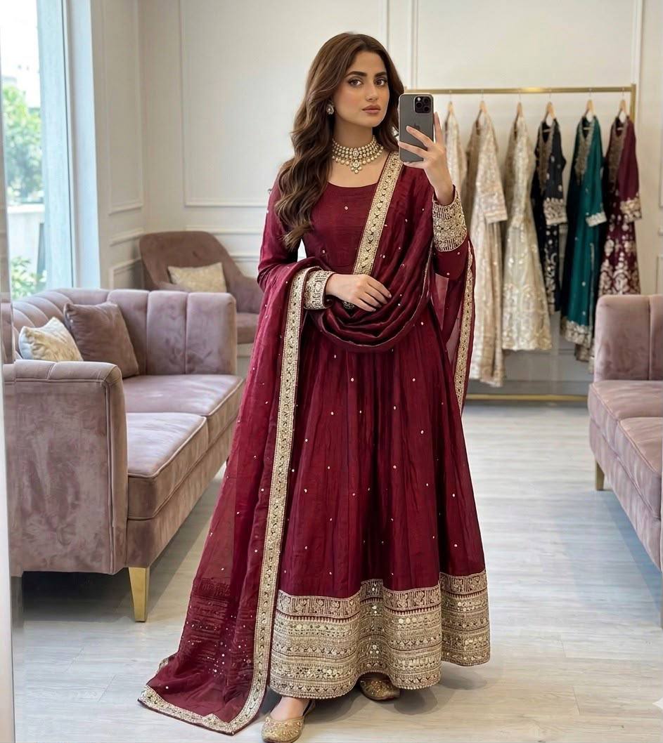 *WW-PS : 802*Trending Fendy Silk*Gwon&Pent&dupatta* *Reddy To Wear Look & Design*