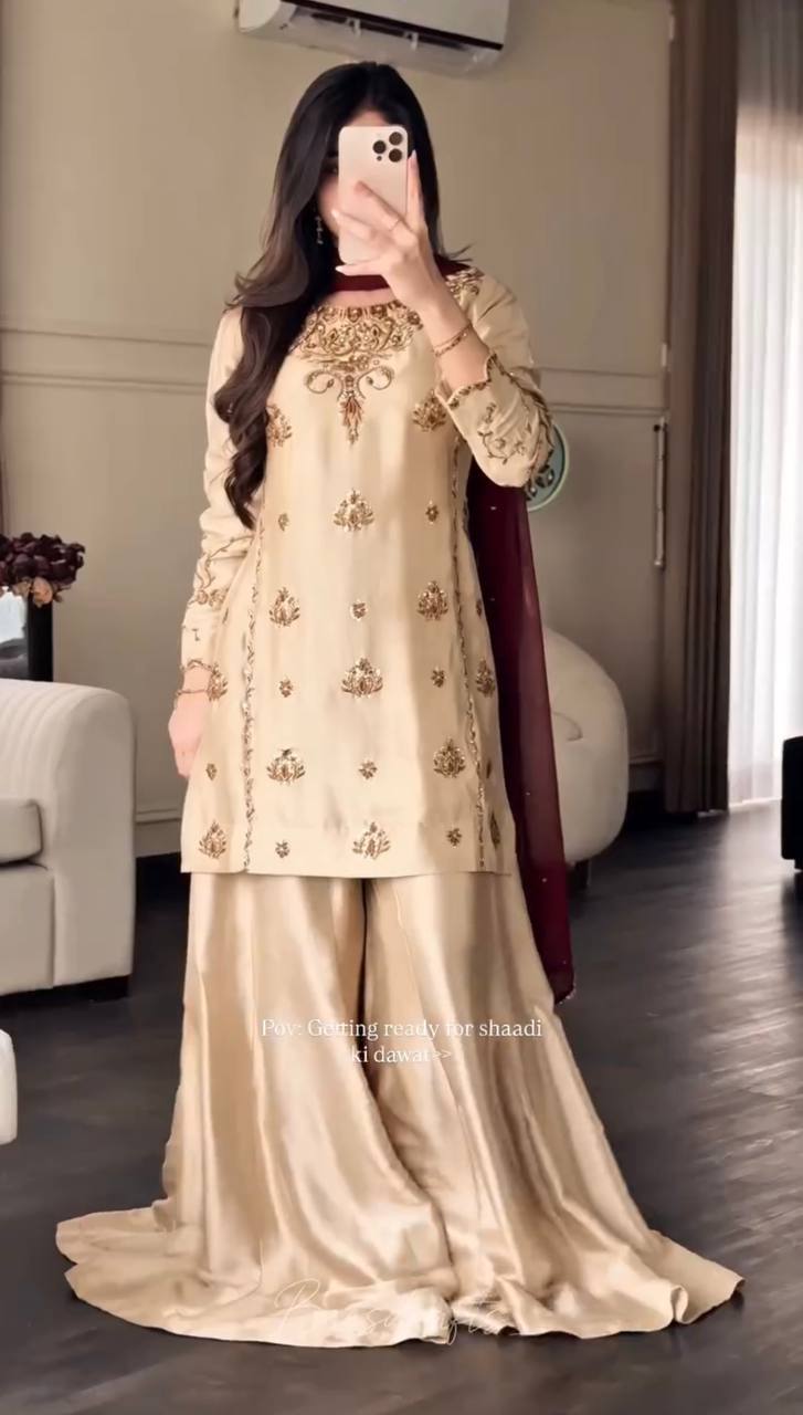 *WW*PS-1272*FEMORA Is Launching New Design Trending Natural Crep Top&Sarara&Dupatta*Reddy To Wear Look & Design*