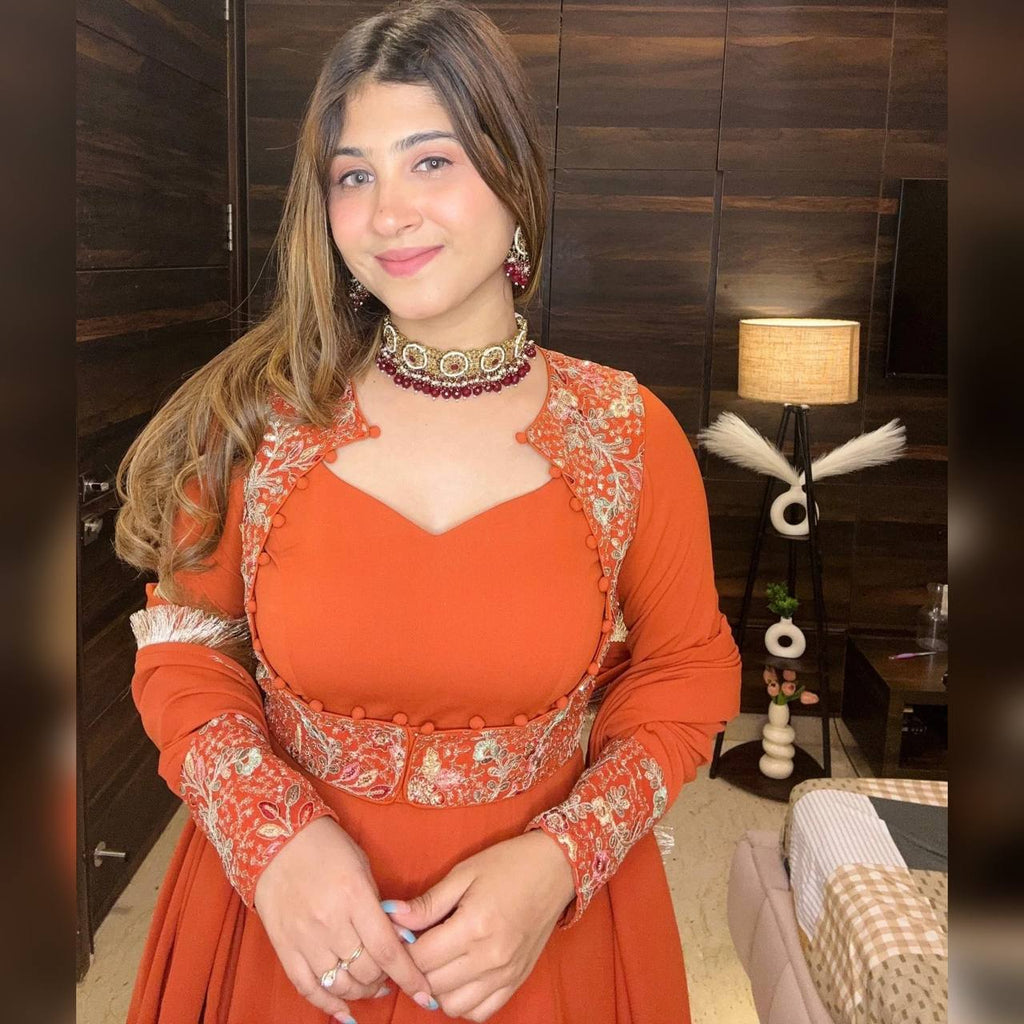 *(MF-496)**Presenting New  Đěsigner Maxi Anarkali Suit In New Fancy Style*