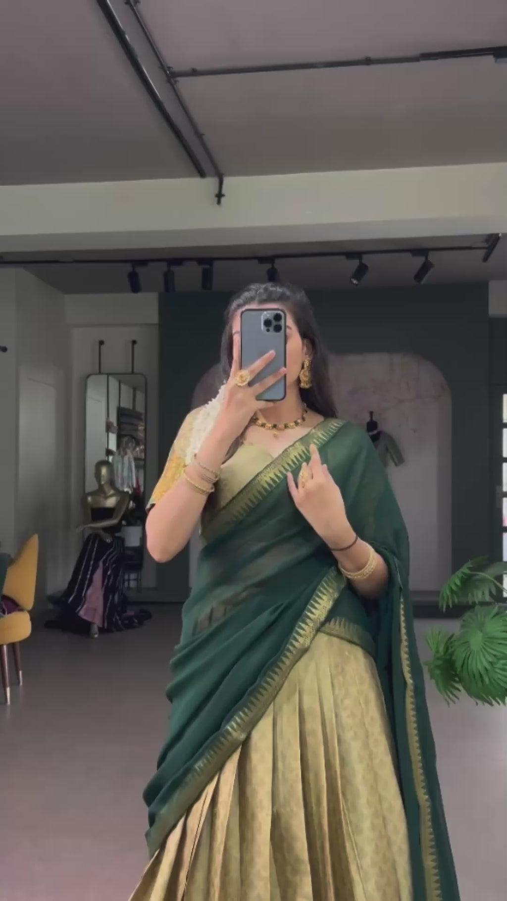 *LNB2029* Lehenga Choli